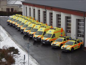 Flotila nových sanitních vozidel. Foto: HZS MSK